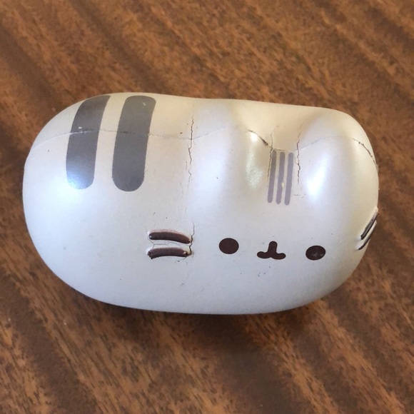 Collectible Pusheen Stress Ball Squishy - Picture 12 of 16